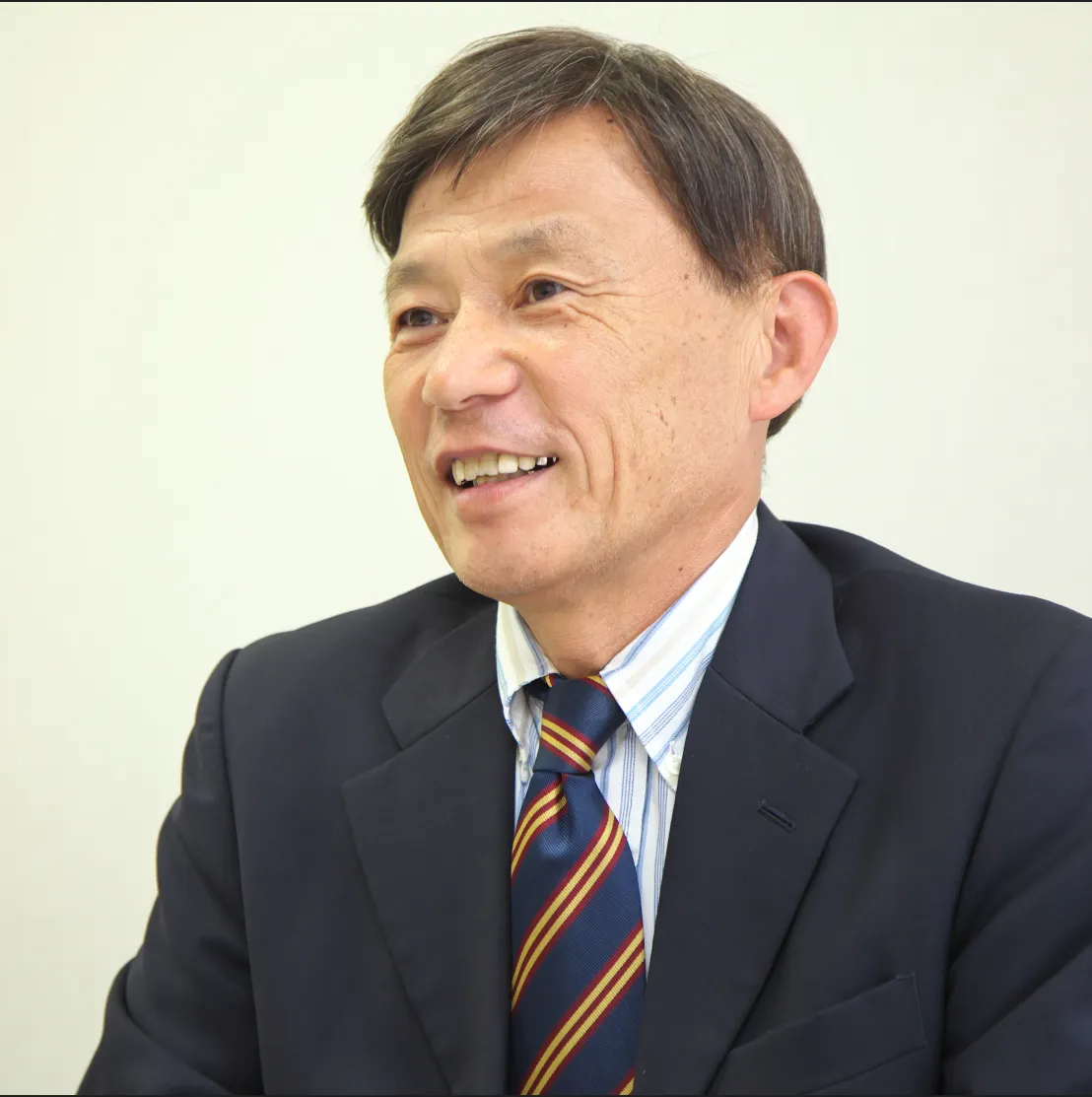 甘中 繁雄画像